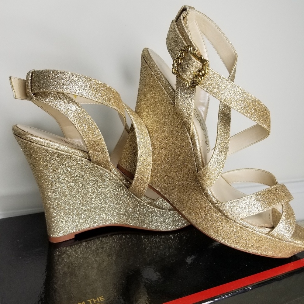 Platform high heels wedge shoes.